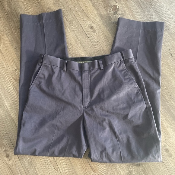 L.L Bean Comfort Waist Chino Dress Pant Flat Front 262555 Mens 36 Navy - Picture 1 of 6